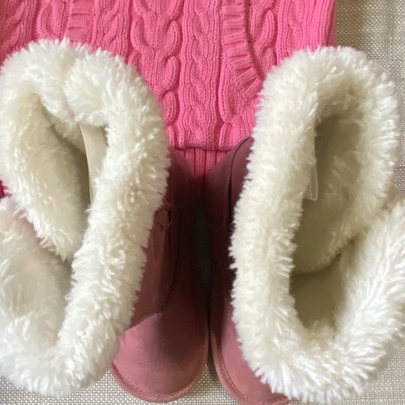 Girls Sz-3T- Pink Cable Knit Cotton Sweater & Old Navy Pull-On Light Boots- Sz-9 - Picture 15 of 16